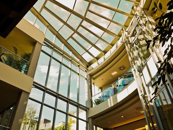 Que savoir sur les verrières sur mesure fabriqué par Neo10.com ?