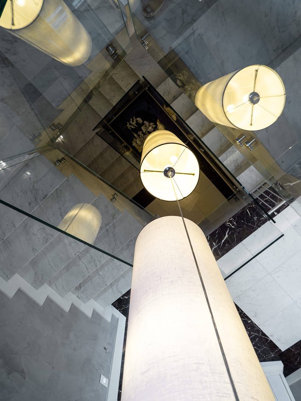 Pourquoi opter pour une lampe Alessandro Mendini ?